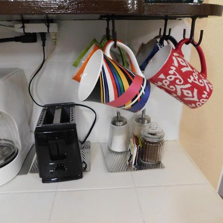 Condo Villa B27 Sleeps Five People - B28 Sleeps Six People - Price Includes Housekeeping Fees Not Taxes - Very Close To The Pool And Beach! Jacó Kültér fotó