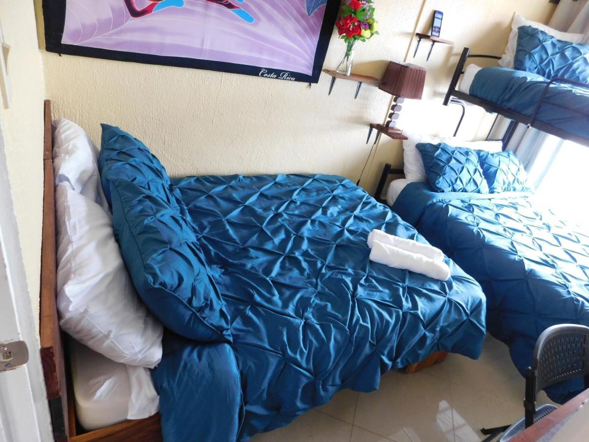 Condo Villa B27 Sleeps Five People - B28 Sleeps Six People - Price Includes Housekeeping Fees Not Taxes - Very Close To The Pool And Beach! Jacó Kültér fotó