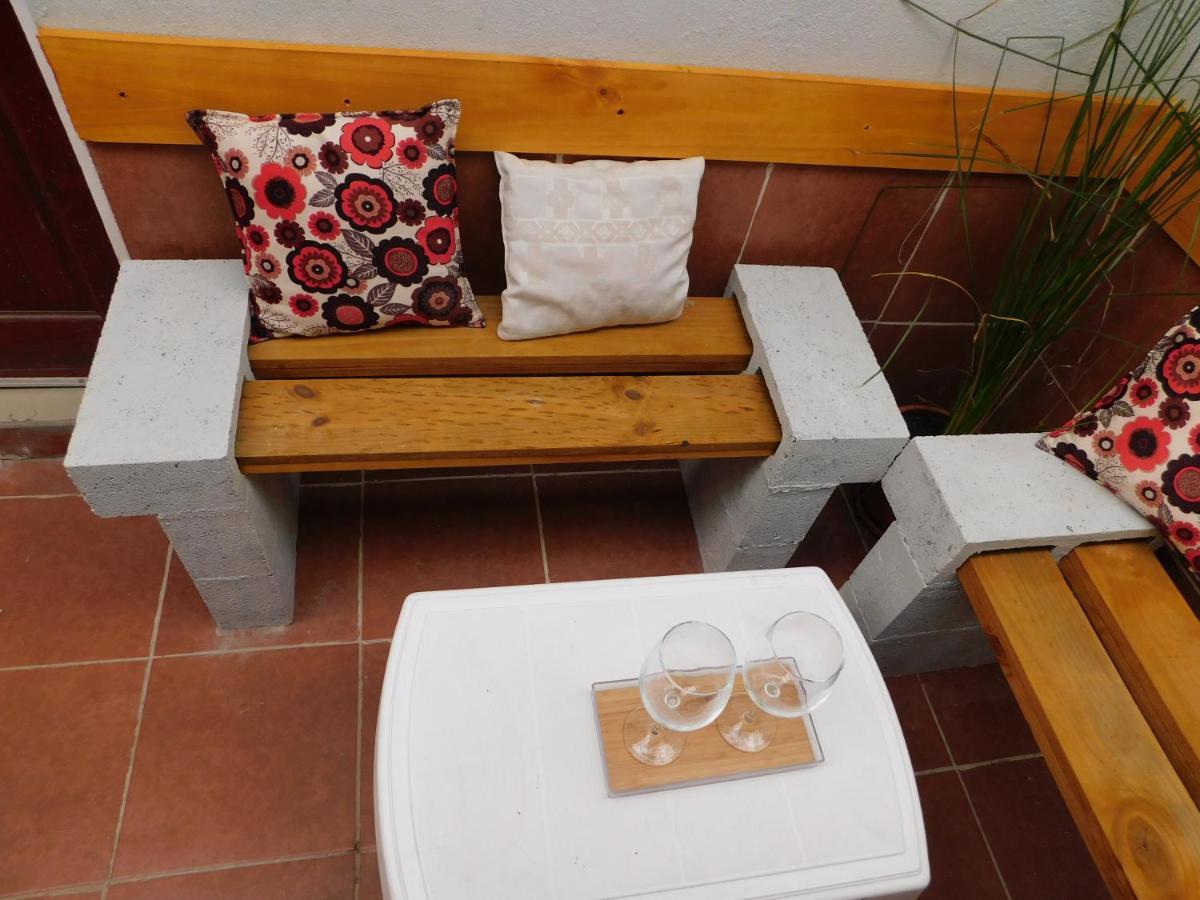 Condo Villa B27 Sleeps Five People - B28 Sleeps Six People - Price Includes Housekeeping Fees Not Taxes - Very Close To The Pool And Beach! Jacó Kültér fotó