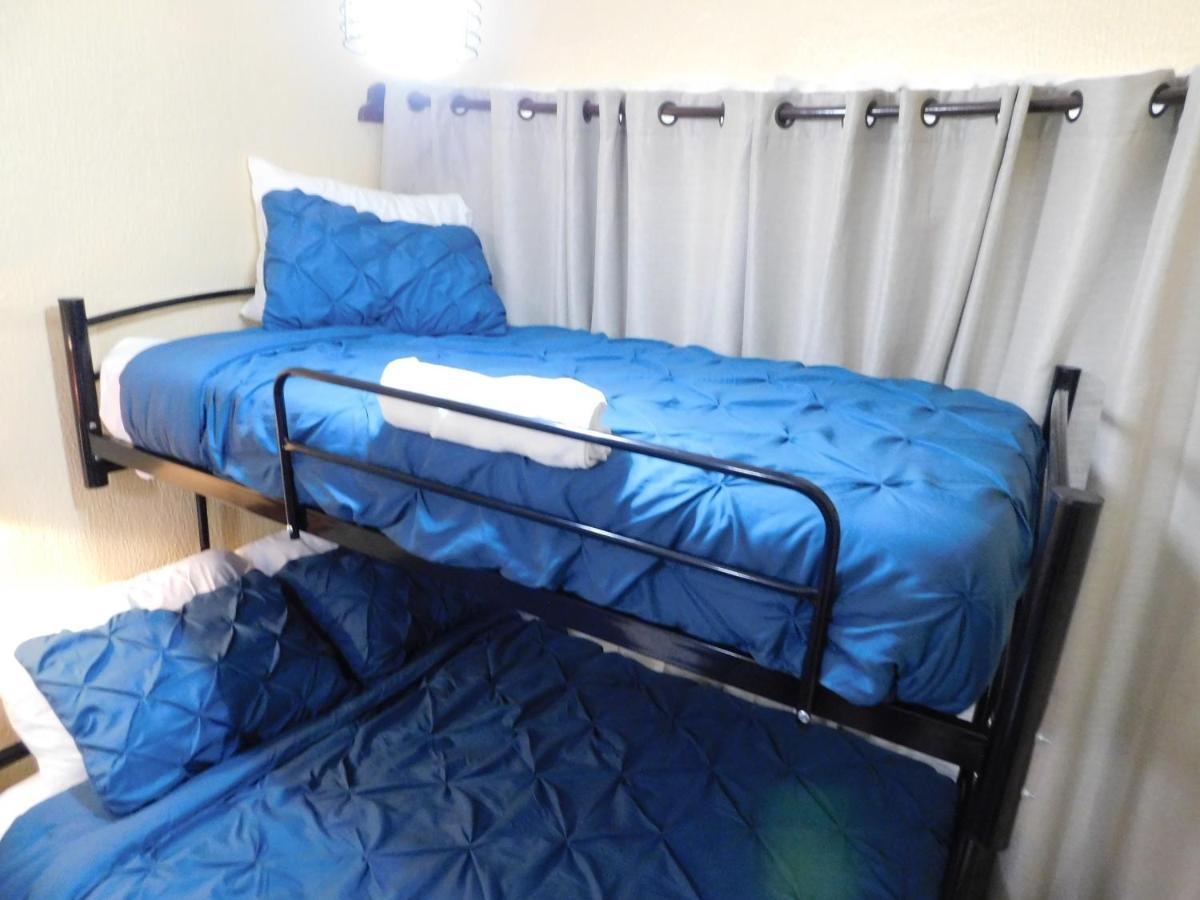 Condo Villa B27 Sleeps Five People - B28 Sleeps Six People - Price Includes Housekeeping Fees Not Taxes - Very Close To The Pool And Beach! Jacó Kültér fotó