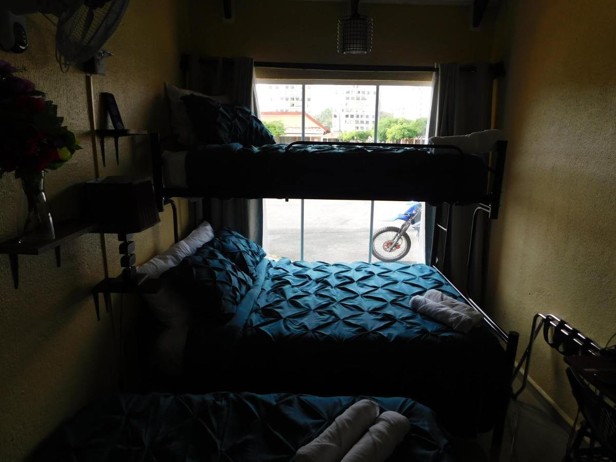 Condo Villa B27 Sleeps Five People - B28 Sleeps Six People - Price Includes Housekeeping Fees Not Taxes - Very Close To The Pool And Beach! Jacó Kültér fotó